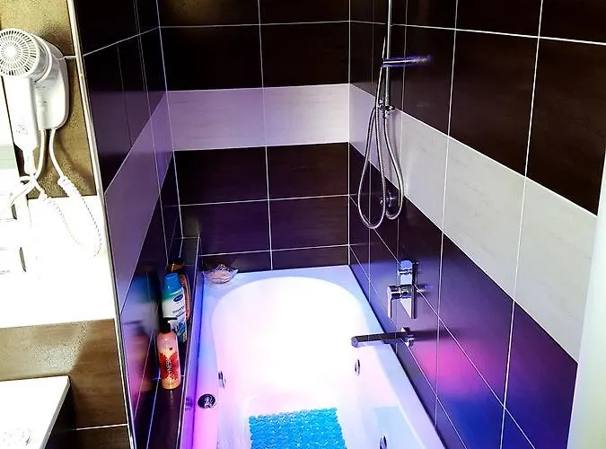 Bed and Breakfast Voyage Prive Deluxe 3*